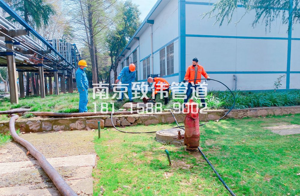 360紫鑫城石化工厂管道清洗